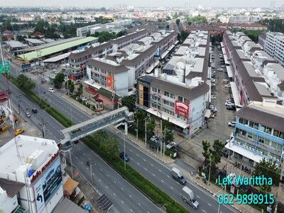 Ocean Town Muang-Ratsada 3 Story 2 bedr 3 bath