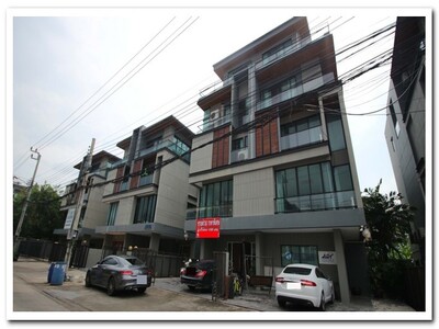  Luxury Home Office ç The Ace Srinakarin 15 40 ҹҷ