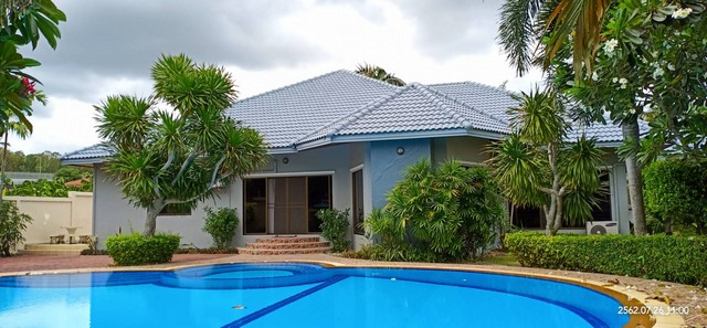 pool villa house for rent soi saimcountryclub