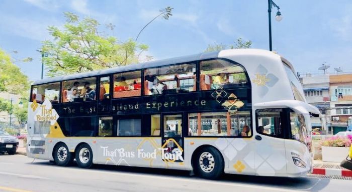 ÷ҹúö Thai Bus Food Tour