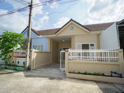 2-Bedroom Townhouse in a Convenient Location Near Government Cent